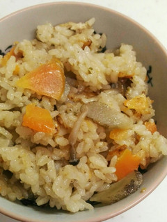 鶏皮で炊き込みご飯 その2-レシピのメイン写真