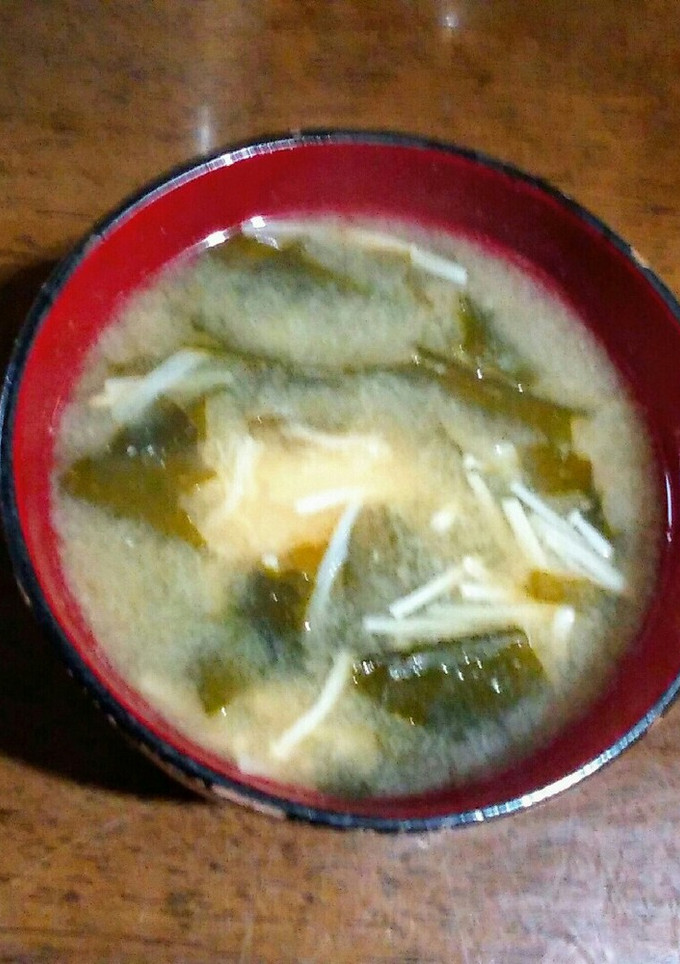 えのき消費に！えのきとわかめの味噌汁-レシピのメイン写真