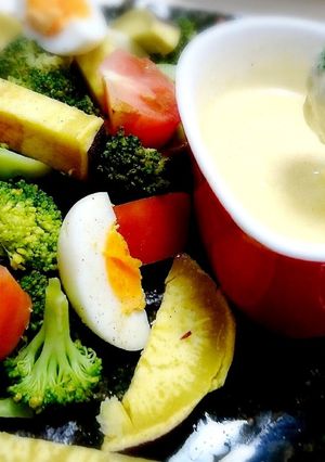レンジで簡単チーズフォンデュホットサラダ-レシピのメイン写真
