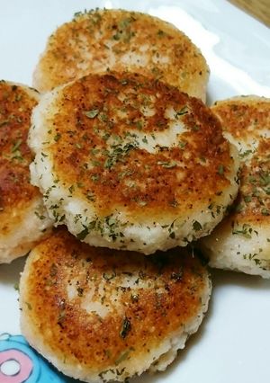 はんぺんと明太子のお焼き(*´╰╯`๓)-レシピのメイン写真