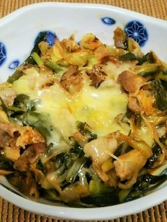 【簡単】キムチの素で豚キムチーズ野菜炒め-レシピのメイン写真