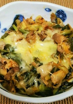 【簡単】キムチの素で豚キムチーズ野菜炒め-レシピのメイン写真