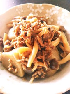里芋としめじのそぼろ煮-レシピのメイン写真