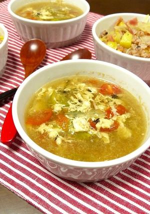 簡単！トマトレタスの中華スープ☆紅茶風味-レシピのメイン写真