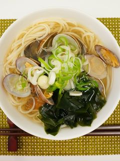 だしが美味しい♪あさりうどん-レシピのメイン写真