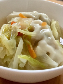 冷凍餃子と野菜のスープ-レシピのメイン写真