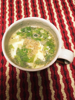 セロリの葉と卵の中華スープ-レシピのメイン写真