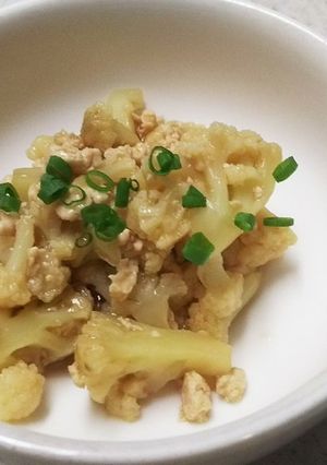 時短で簡単～カリフラワーのそぼろあんかけ-レシピのメイン写真