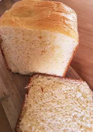 ホームベーカリーでブリオッシュ風食パン-レシピのメイン写真