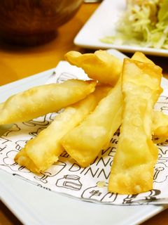 餃子の皮でチーズの包み揚げ★揚焼きで簡単-レシピのメイン写真