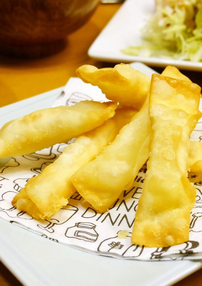 餃子の皮でチーズの包み揚げ★揚焼きで簡単-レシピのメイン写真