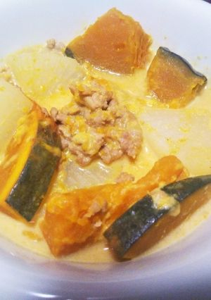 肉味噌豆乳でかぼちゃと大根のうまホカ煮-レシピのメイン写真
