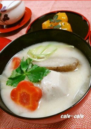 京都のお雑煮☆上品な白味噌仕立-レシピのメイン写真