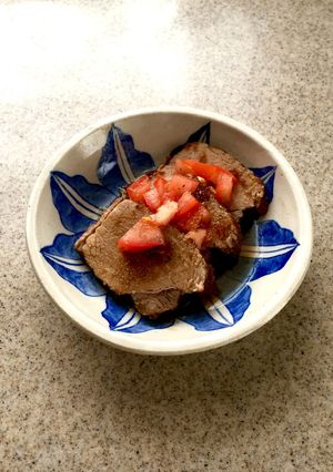 紅茶 煮豚とトマトのオニオンソースがけ☆-レシピのメイン写真