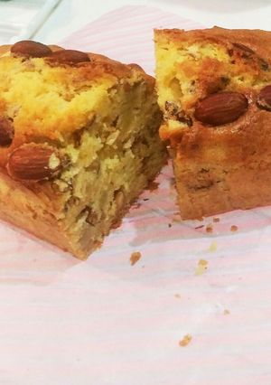 バナナとアーモンドのパウンドケーキ-レシピのメイン写真