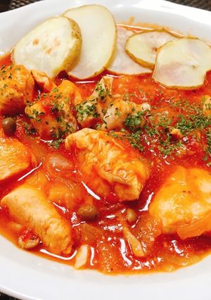 とにかく簡単！鶏肉としめじのトマト煮-レシピのメイン写真