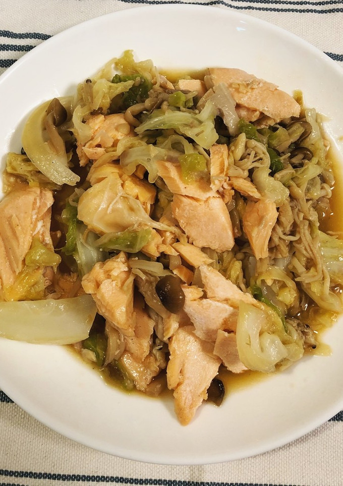 鮭とキャベツの白だし煮物-レシピのメイン写真