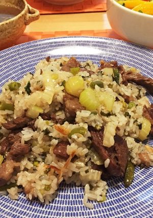 牛肉ガーリックライス-レシピのメイン写真