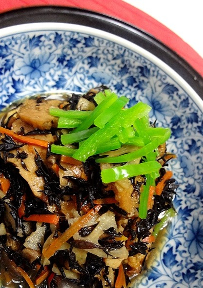 薩摩揚とヒジキの煮もの-レシピのメイン写真