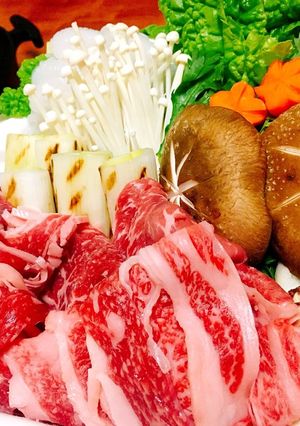 お肉たっぷり贅沢✨関西風すき焼き-レシピのメイン写真
