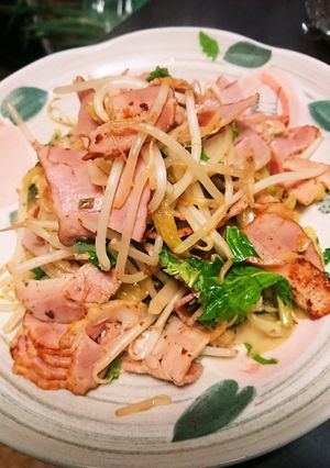 簡単!セロリまるごともやし炒め-レシピのメイン写真