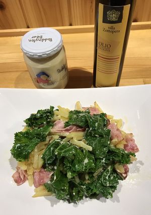 カリーノケールのベーコンとじゃがマヨ炒め-レシピのメイン写真