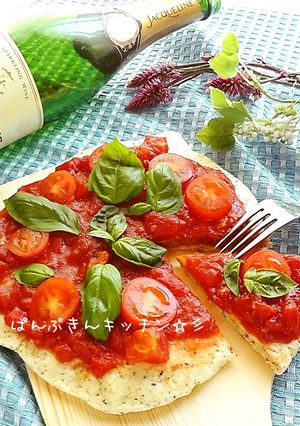 トマト×紅茶♡お洒落なシンプルピザ♪-レシピのメイン写真