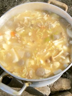 旨味たっぷり♪福島風具だくさん芋煮鍋-レシピのメイン写真