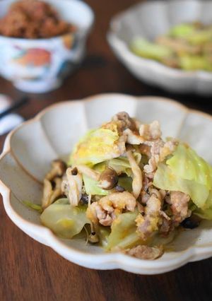 豚肉とキャベツのりんご味噌炒め-レシピのメイン写真