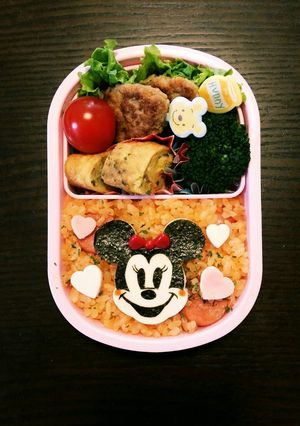 ミニーちゃんキャラ弁-レシピのメイン写真