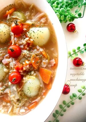 もち麦入り野菜たっぷりトマトと紅茶スープ-レシピのメイン写真