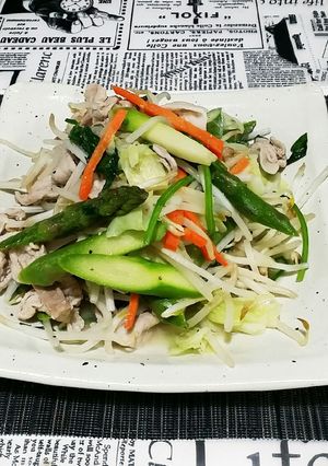アスパラ主役の肉炒め　低温調理-レシピのメイン写真