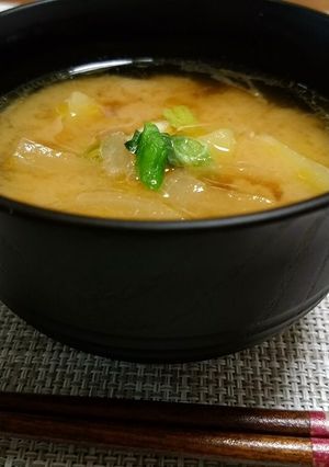 じゃがバターの お味噌汁-レシピのメイン写真