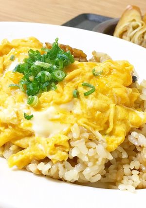 五目ごはんで作る！スピード和風オムライス-レシピのメイン写真