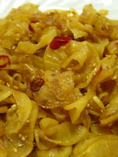 おせちにも使える、絶品!たくあんきんぴら-レシピのメイン写真