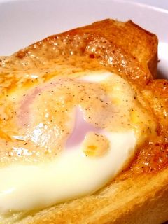 朝らく♪半熟卵のこんがりトースト-レシピのメイン写真