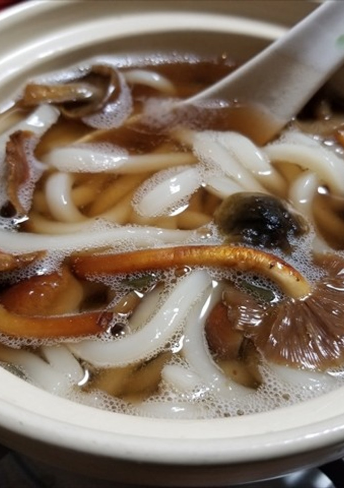 3種の天然キノコのなべ焼きうどん・その１-レシピのメイン写真