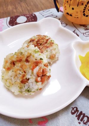 離乳食手づかみ☆納豆と玉ねぎのご飯おやき-レシピのメイン写真