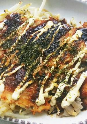 野菜高騰お助けモヤシとちくわ豚玉お好み焼-レシピのメイン写真