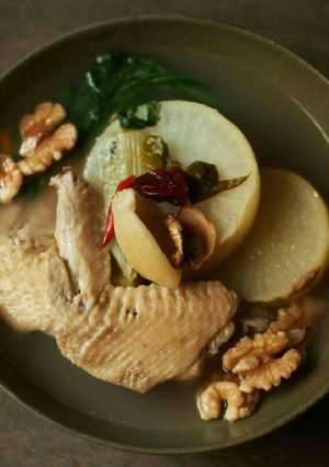 身体温まる家庭薬膳。手羽先の参鶏湯風-レシピのメイン写真