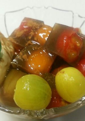 紅茶ミニトマト寒天、ハチミツ、アイス添え-レシピのメイン写真