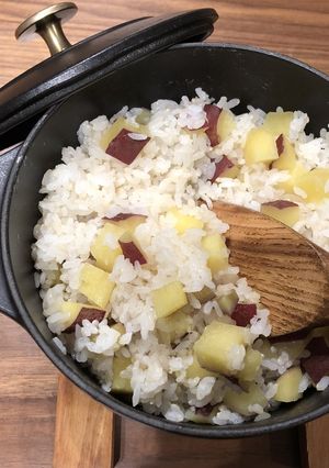もっちり美味しい！塩麹入りさつま芋ご飯-レシピのメイン写真