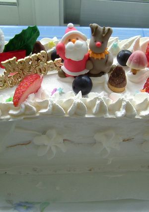 ケーキ屋さんのデコレーションケーキ-レシピのメイン写真