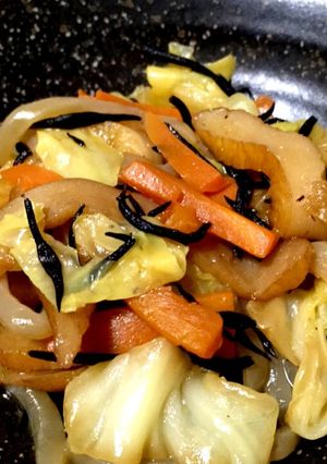 万能選手！キャベツと揚げかまぼこの炒め煮-レシピのメイン写真