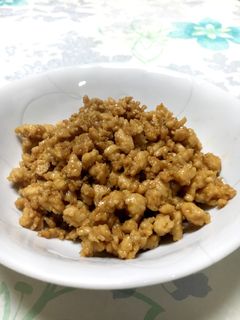 お弁当や丼に☆超簡単鶏そぼろ-レシピのメイン写真