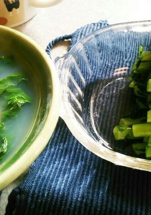 ムール貝のスープと大根菜のおひたし-レシピのメイン写真