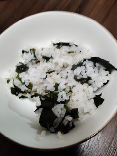 懐かしい給食のわかめご飯-レシピのメイン写真