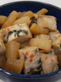 タコマンマの蒲鉾と大根の煮物-レシピのメイン写真