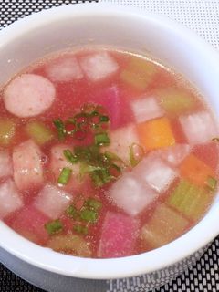 紅くるり大根とセロリのスープ-レシピのメイン写真