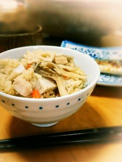 里芋と鶏ごぼう 舞茸の炊き込みご飯-レシピのメイン写真